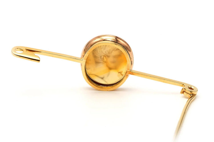 Broche Broche Napoléon III - Intaille sur agate en or jaune 18 carats 58 Facettes 23328