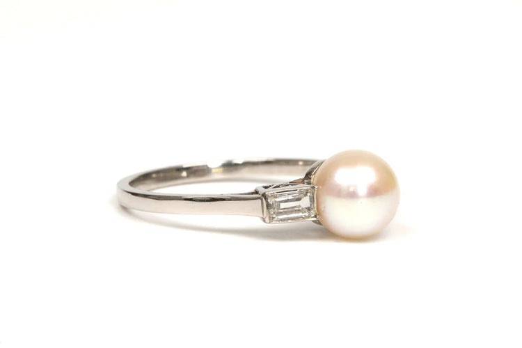 Bague 53 Bague Art déco en or blanc, perle et diamants 58 Facettes 21745