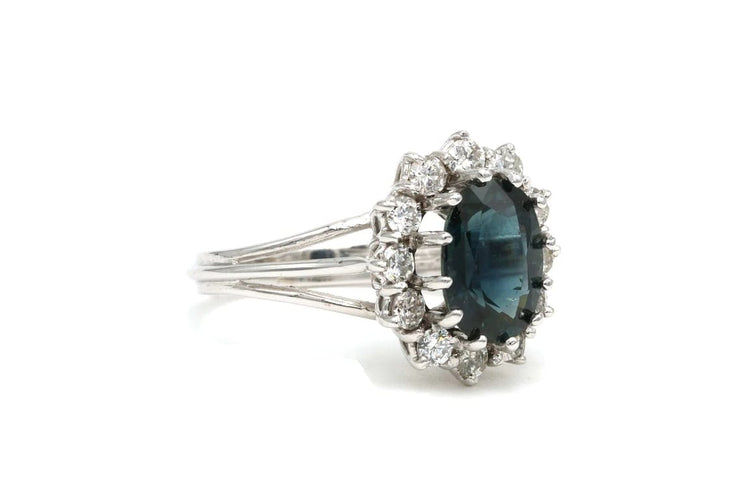 Bague 53 Bague années 70 en or blanc 18 carats, saphir et diamants 58 Facettes 21734