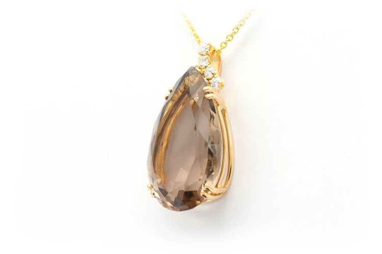 Pendentif Pendentif contemporain en or jaune 18 carats, quartz fumé et diamants 58 Facettes 22322