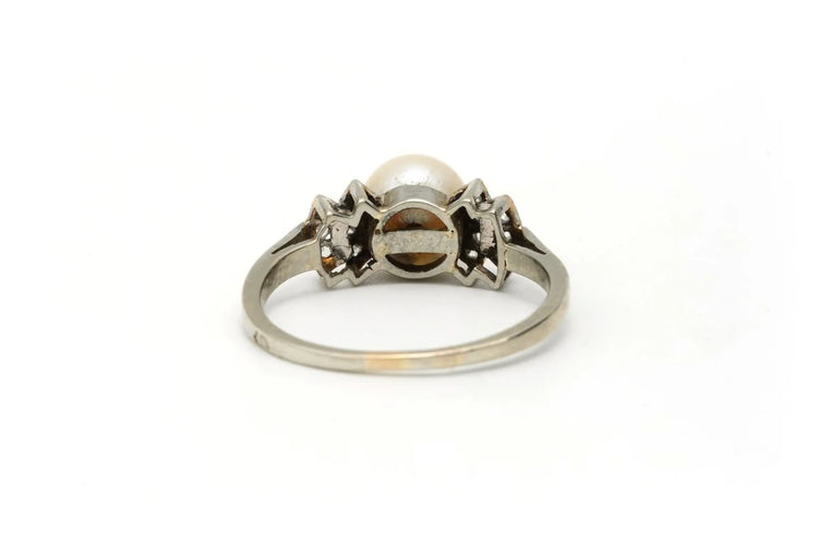Bague 55 Bague Art déco en or blanc 18 carats avec perle et diamants 58 Facettes 22271