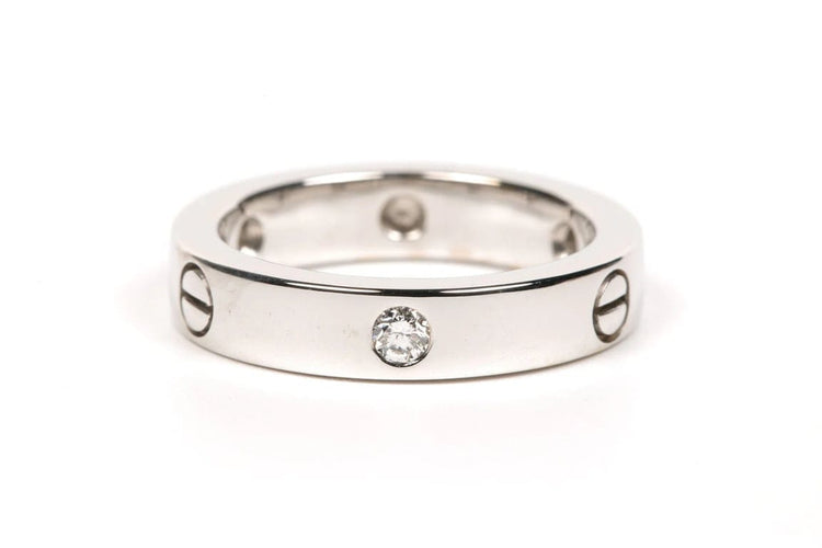 Bague 49 Bague contemporaine en or blanc 18 carats sertie de diamants taille brillant 58 Facettes B415
