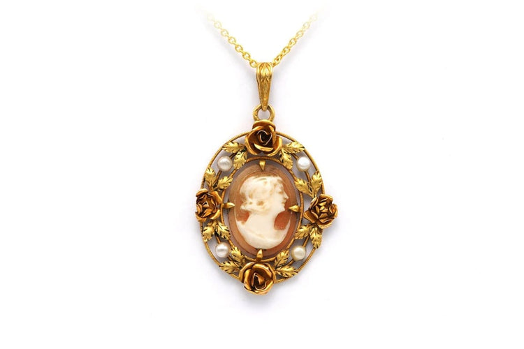Pendentif Art Nouveau - Pendentif en or jaune 18 carats, perles et camée 58 Facettes 22291