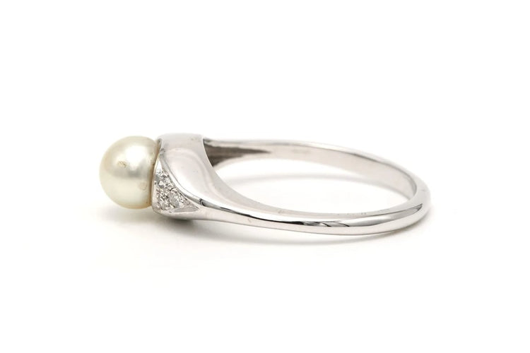 Bague 55 Bague Art déco en or blanc 18 carats, perle et diamants 58 Facettes B298