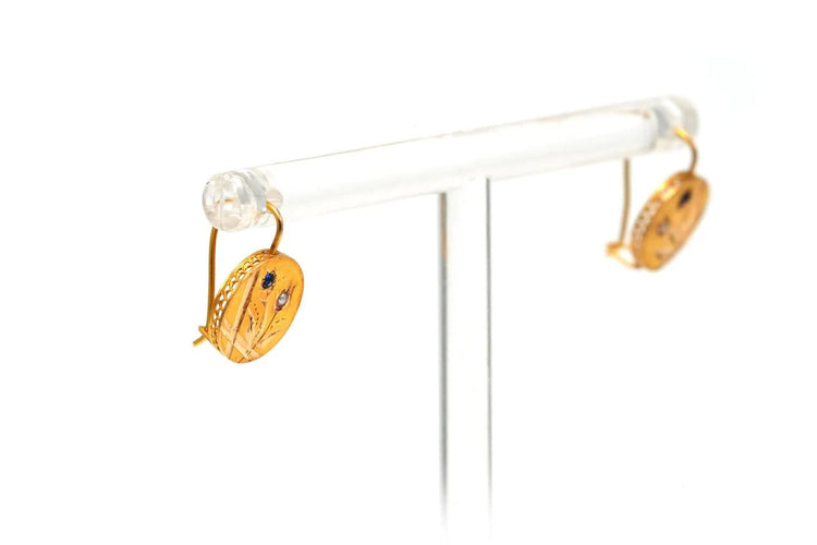 Boucles d'oreilles Napoléon III - Boucles d'oreilles en or jaune, perles et saphirs 58 Facettes 17526