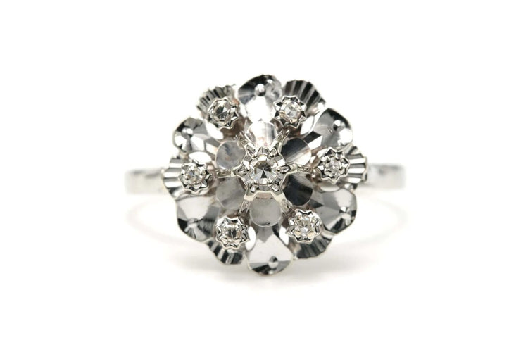 Bague 62 Bague Art déco en or blanc 18 carats et diamants taille brillant 58 Facettes B736