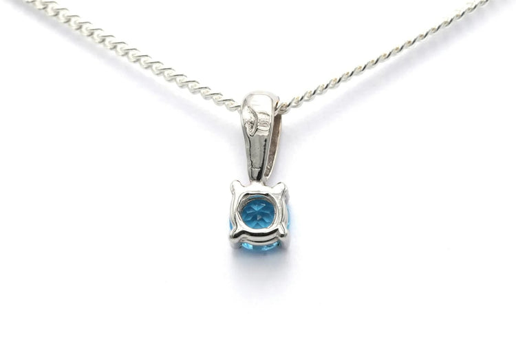 Pendentif Pendentif contemporain en or blanc 18 carats serti d’une topaze 58 Facettes 22888