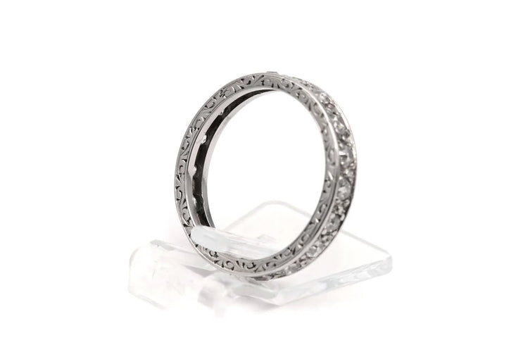 Bague 50 Bague Art déco sertie de diamants taille ancienne en or blanc 18 carats 58 Facettes B776