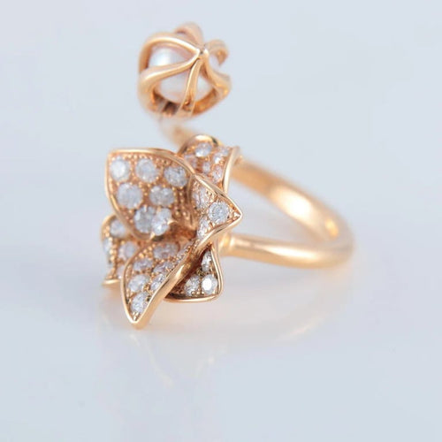 Bague 52 Mellerio Bourgeon - Bague en or jaune avec diamants et perles 58 Facettes