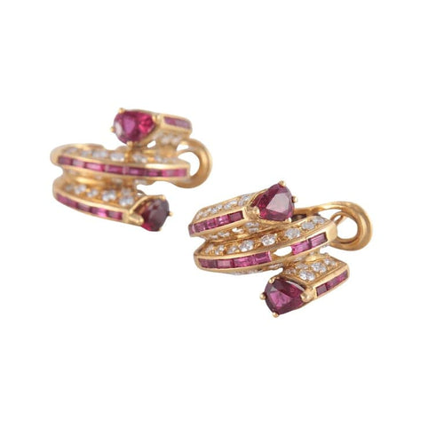 Boucles d'oreilles Boucles d’oreilles en or jaune 750 serties de rubis et diamants 58 Facettes