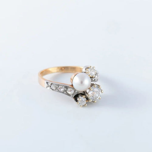 Bague 56 Bague toi et moi en or jaune et platine, perle fine et diamants 58 Facettes