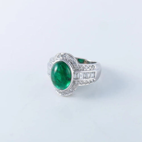 Bague 50 Bague émeraude cabochon et diamants en or blanc 750 58 Facettes