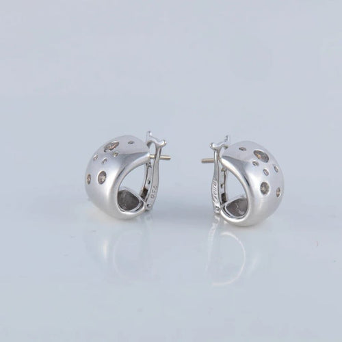 Boucles d'oreilles Poiray - Boucles d’oreilles en or blanc et diamants bruns 58 Facettes