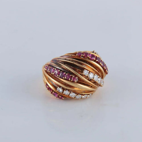 Bague 51 Bague rubis et diamants en or jaune 750/1000 58 Facettes