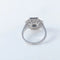 Bague 56 Bague Art déco en or blanc 18 carats, diamant et saphirs 58 Facettes