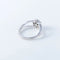 Bague 52 Bague marguerite en or blanc 750 sertie de diamants 58 Facettes