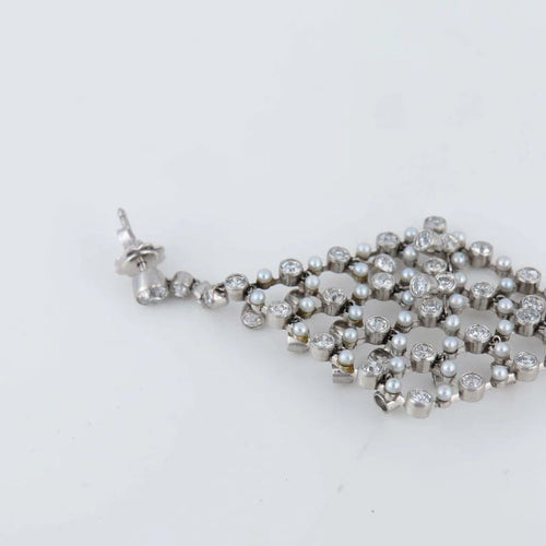 Boucles d'oreilles Boucles d’oreilles en platine avec diamants et perles 58 Facettes