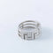 Bague 54 Bague à motifs grecs en platine et diamants 58 Facettes