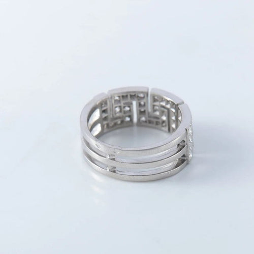 Bague 54 Bague à motifs grecs en platine et diamants 58 Facettes