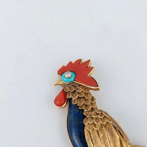 Broche Champagnat - Broche coq en or jaune 18 ct, corail et lapis-lazuli 58 Facettes