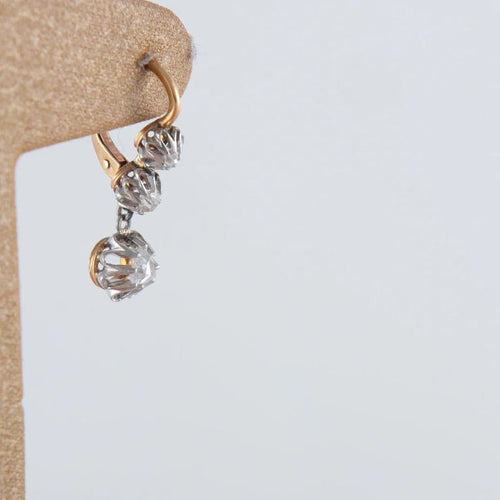 Boucles d'oreilles Boucles d’oreilles dormeuses en or jaune 18 ct et diamants 58 Facettes
