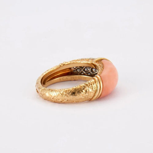 Bague 52 Van Cleef & Arpels - Bague en or jaune 18K diamants et corail 58 Facettes