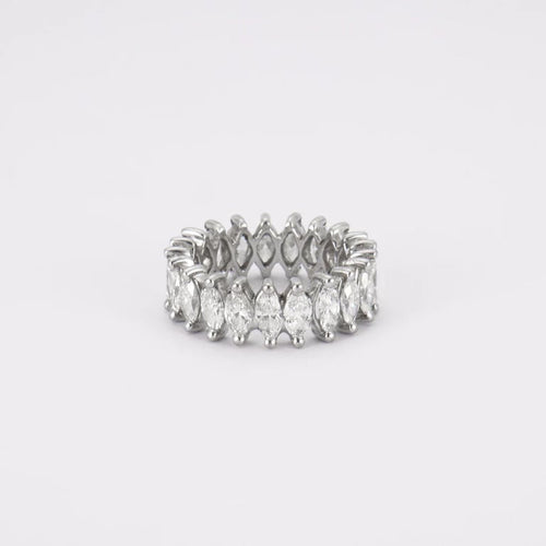 Bague 55 Alliance - Bague en or blanc 18K et diamants taille navette 58 Facettes