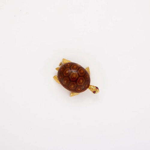 Broche Boucheron - Broche tortue en or jaune 18K émaillé 58 Facettes