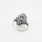 Bague 58 Bague Art déco en or blanc 18K, diamants et saphirs calibrés 58 Facettes