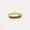 Bague 62 Demi-alliance - Bague en or jaune 18K et saphirs 58 Facettes