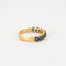Bague 62 Demi-alliance - Bague en or jaune 18K et saphirs 58 Facettes