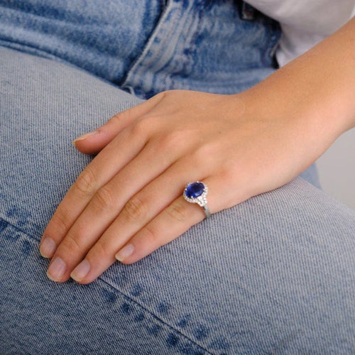 Bague 49 Bague en or blanc 18K avec saphir 3,22 ct et diamants 58 Facettes