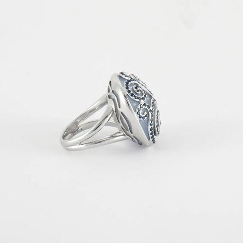 Bague 53 Adler - Bague en or blanc 18K à calcédoine et saphirs 58 Facettes