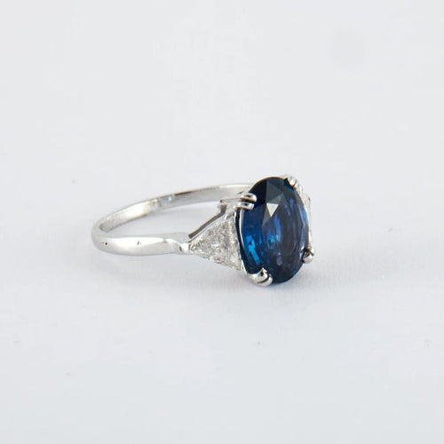 Bague 49 Bague en or blanc 18K saphir 2,64 ct et diamants 58 Facettes