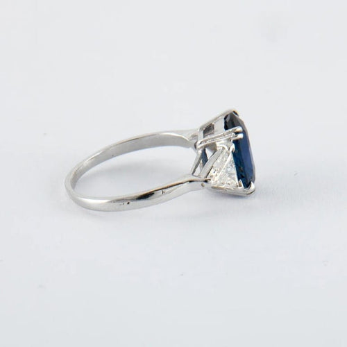 Bague 49 Bague en or blanc 18K saphir 2,64 ct et diamants 58 Facettes