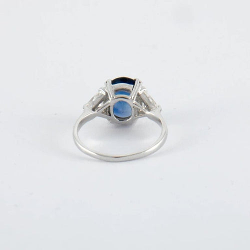 Bague 49 Bague en or blanc 18K saphir 2,64 ct et diamants 58 Facettes