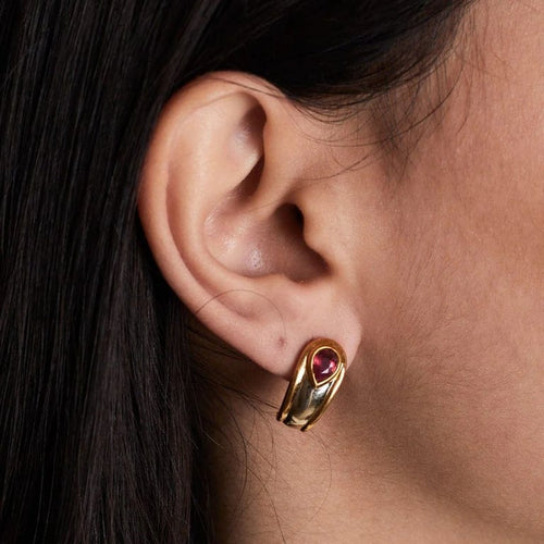 Boucles d'oreilles Poiray - Clips d’oreilles en or jaune et or blanc avec rubis 58 Facettes