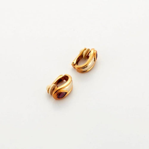 Boucles d'oreilles Poiray - Clips d’oreilles en or jaune et or blanc avec rubis 58 Facettes