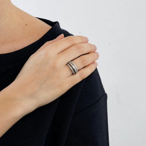 Bague 52 Cartier - Bague Trois Ponts en or blanc 18 carats et diamants 58 Facettes