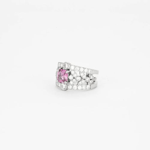 Bague 55 Bague bandeau en platine avec saphir rose et diamants 58 Facettes