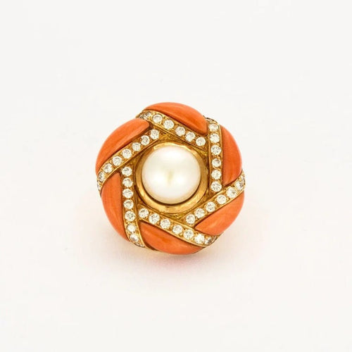 Boucles d'oreilles Mauboussin - Clips d’oreilles vintage en or jaune, diamants, perles et corail 58 Facettes