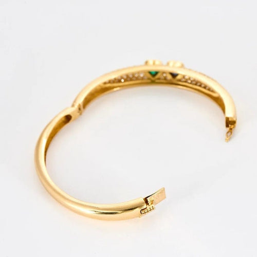 Bracelet Poiray - Bracelet jonc en or jaune 18 carats, diamants, saphir et émeraude 58 Facettes
