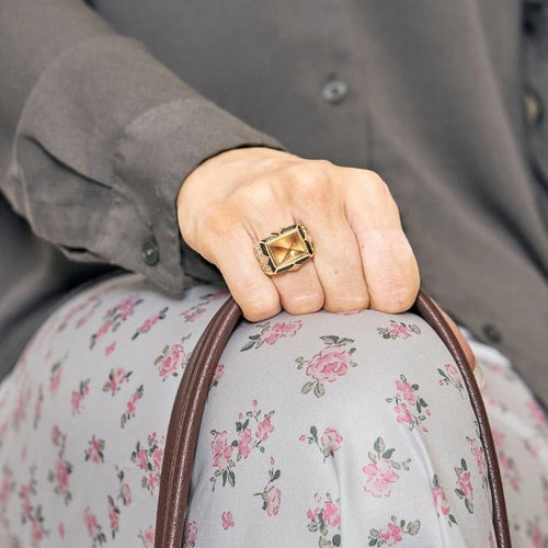 Bague 47 Bulgari (attribué à) - Bague dôme Marina B en or jaune 18K 58 Facettes