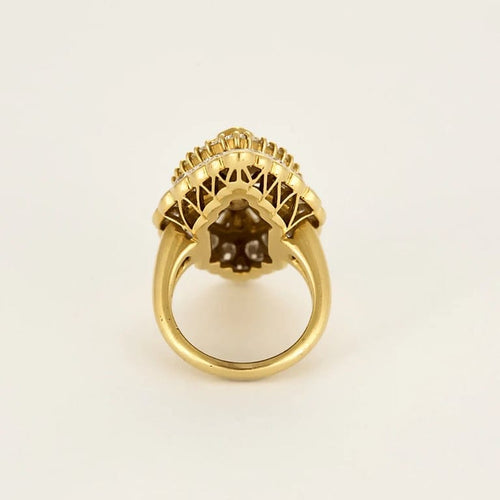 Bague 51 Van Cleef & Arpels - Bague cocktail en or jaune et diamants marquise 58 Facettes