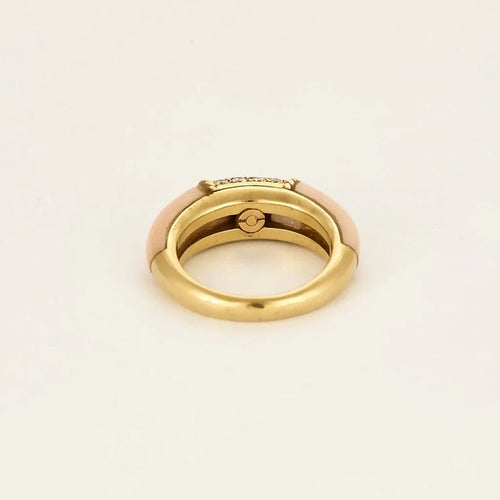 Bague 51 Van Cleef & Arpels Philippines - Bague en or jaune, corail et diamants 58 Facettes
