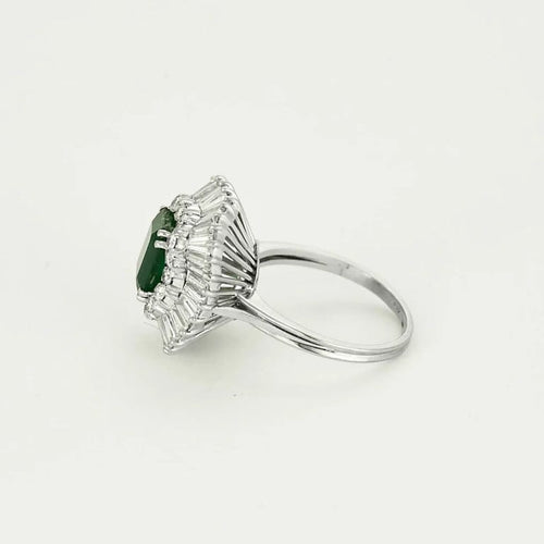 Bague 54 Bague jupe en or blanc 18K avec émeraude 2,05 ct et diamants 58 Facettes