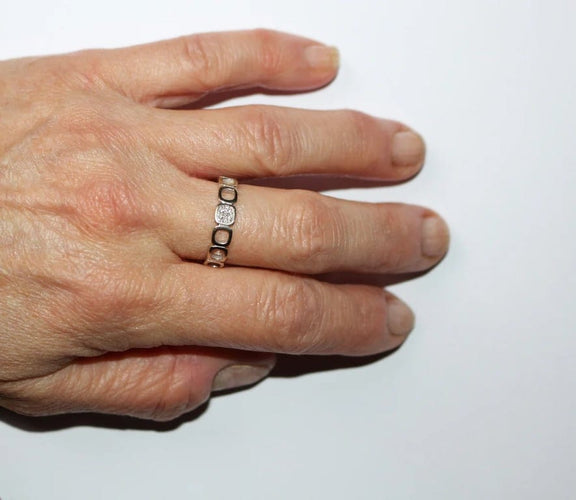 Bague 55 Dinh Van Impression Domino - Alliance en or blanc et diamants 58 Facettes 600