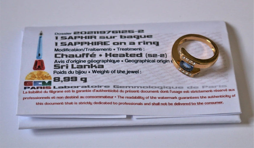 Bague 54 Bague saphir du Sri Lanka en or jaune 18 ct et diamants 58 Facettes 392