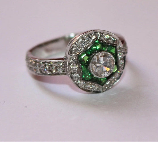 Bague 53 Bague style Art déco en or blanc 18k, diamants et tsavorites 58 Facettes 416