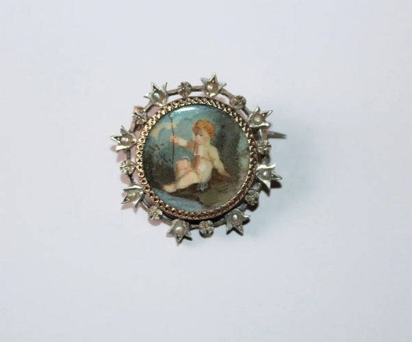 Broche Broche miniature XIXe en argent et vermeil, perles 58 Facettes 445